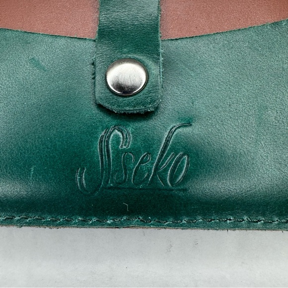 Sseko | Small Tri-Colored Keychain Card Wallet Green, Brown, Tan - Picture 3 of 7